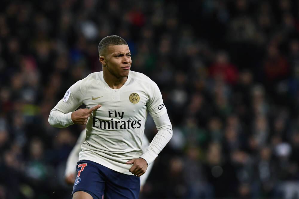 河北五超·微视频丨同频助威，声动赛场！两赛区球迷为U23国足呐喊鼓劲